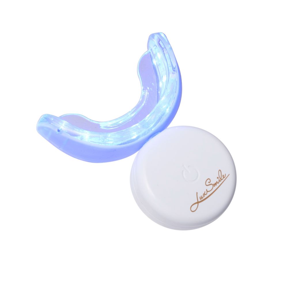 LuxSmile kit for teeth